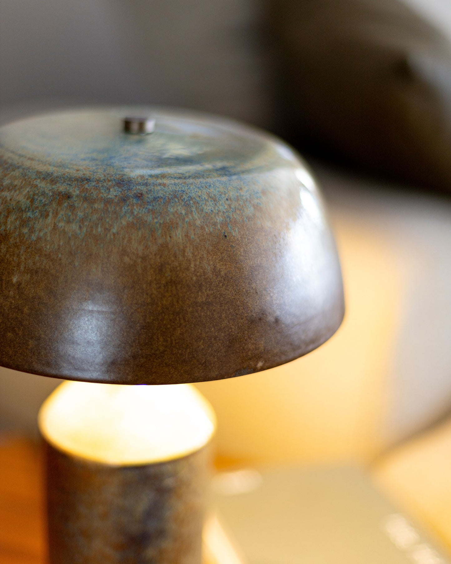 Lampade da tavolo in gres smalto ad effetto marrone