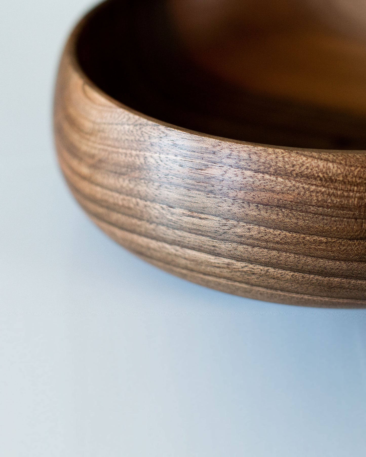 Bowl in noce Ø23cm
