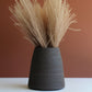 Vaso conico materico nero carbone